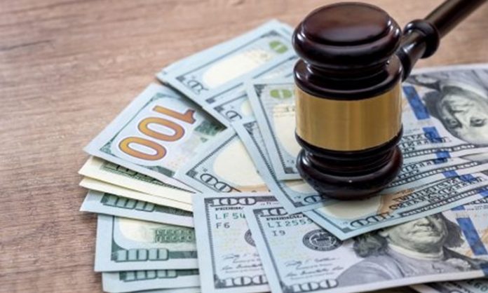 Türkiye’de icra ve iflas hukuku, ekonomik dalgalanmalar, ticari ilişkilerdeki artış ve borç-alacak dengesinin daha karmaşık hale gelmesiyle birlikte önemli gelişmelerin yaşandığı bir alan haline gelmiştir. Özellikle son dönemde yapılan yasal düzenlemeler ve yargı uygulamalarındaki değişiklikler, hukuk sistemi içinde bu alanın daha etkin ve hızlı işlemesini hedeflemektedir. Konulu bir haber görseli.